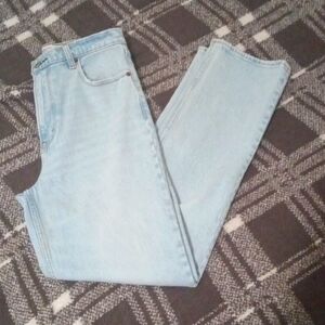 Abercrombie and Fitch 90s straight ultra high rise